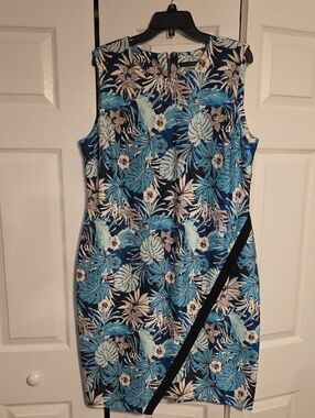 NWT -Tommy Hilfiger - BlueTropical Print Sleeveless Dress - 18